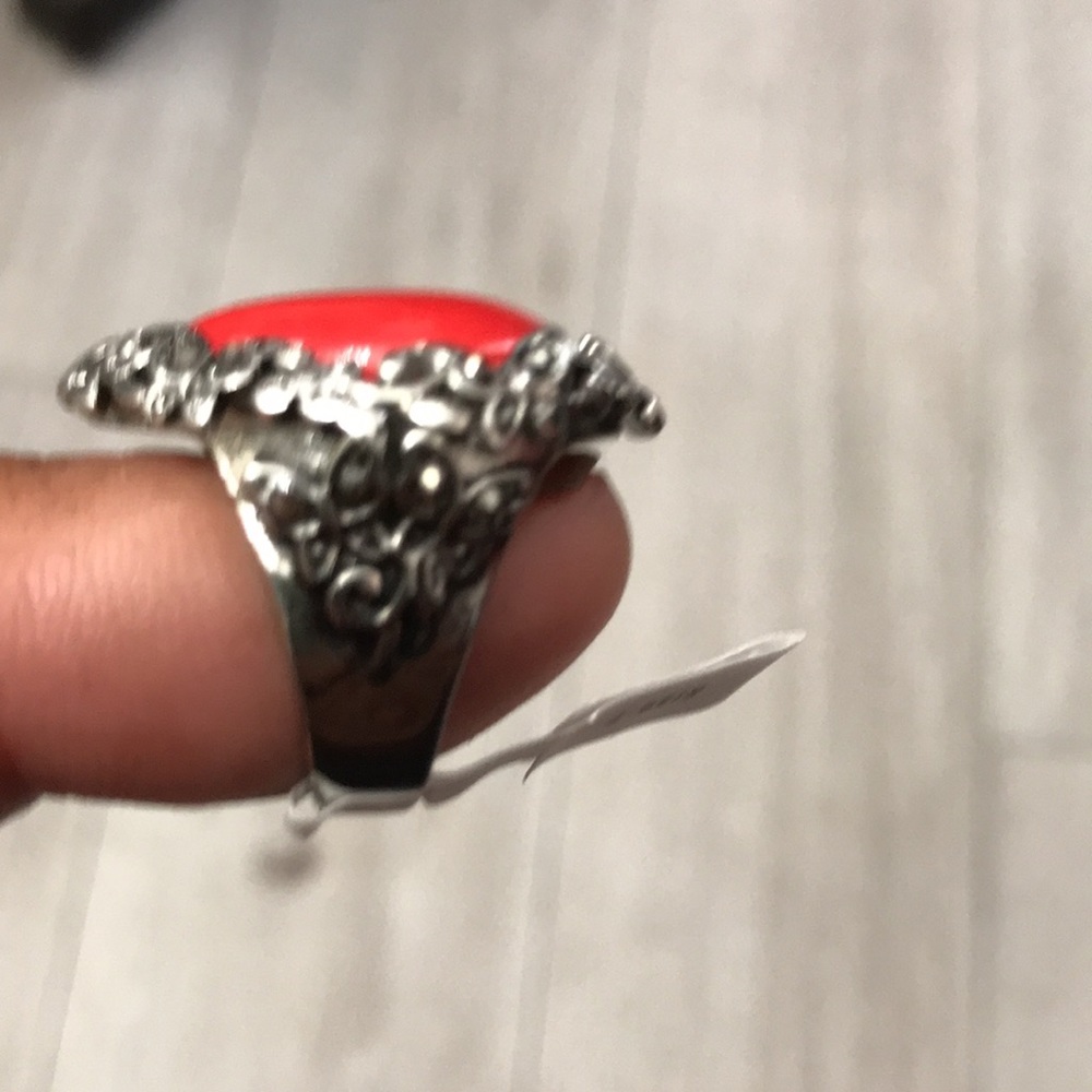 Red stone ring - Picture 2 of 3